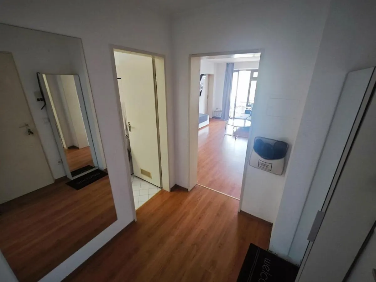 2 Room Apartment In Metro Location München